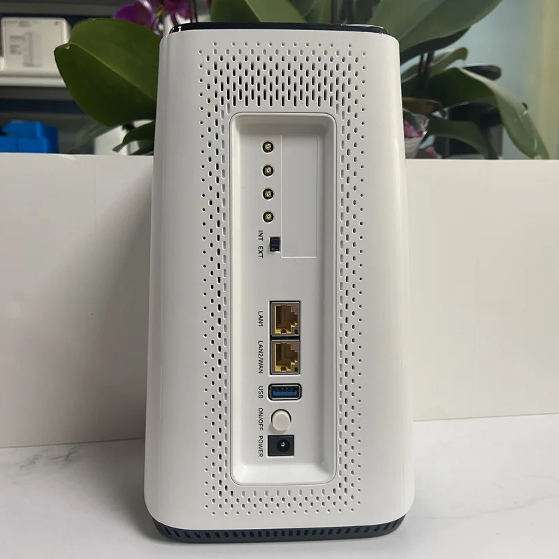 ZYXEL 5G NR Indoor CPE Router NR5103 WiFi 6 AX3600 4x4 MIMO 5GEE WiFi Broadband Modem 5G 4G LTE CAT19 Sim Card Wireless Router