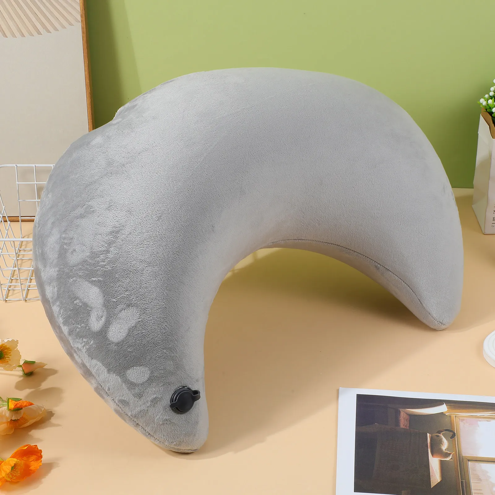 Inflatable U Shape Pillow Cushion Easy Carry Compact Light Weight for Sleeping Resting Hair Salon Nail Salon Office Car Home