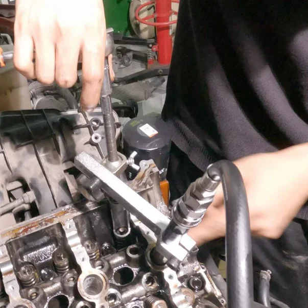Special Disassembly Tool For Cylinder Head Valve Oil Seal Removal And Replacement Engine Valve Oil Seal Puller Repair Tool