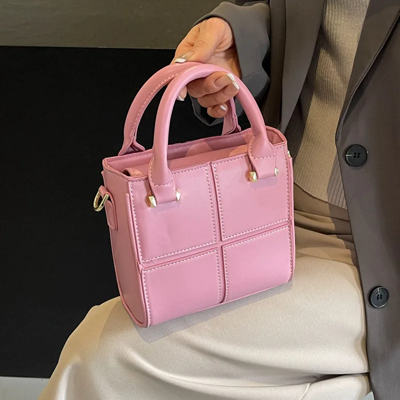 

New Simple Modern All-match Small Sqaure Pack Spring Summer Personality Commuter Leisure Crossbody Bag Solid Popular Handbag