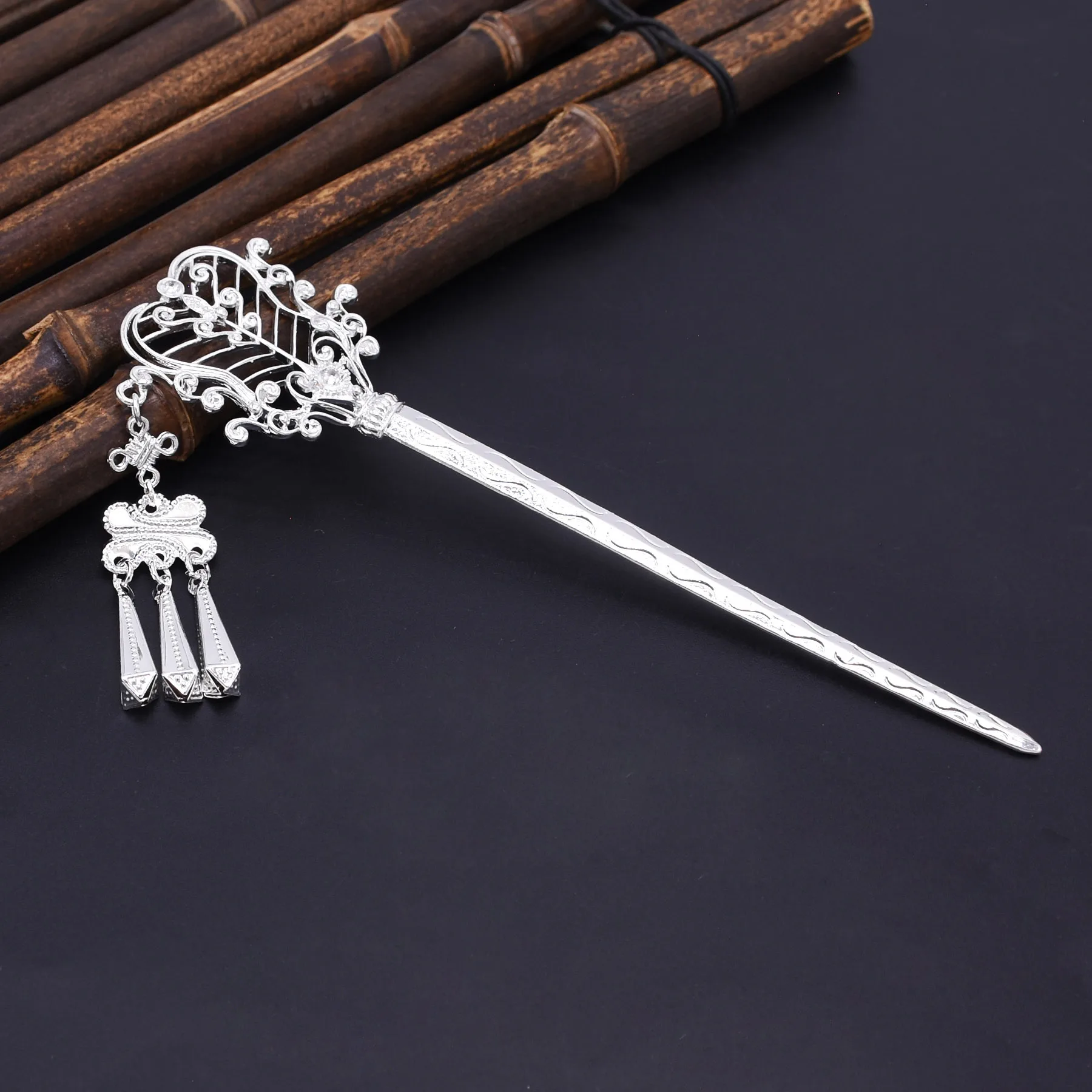 جديد النمط الصيني العرقية الفضة غير النظامية الطاووس المروحة شرابة سبيكة دبوس الشعر-أنيقة تنوعا أوبدو مجوهرات