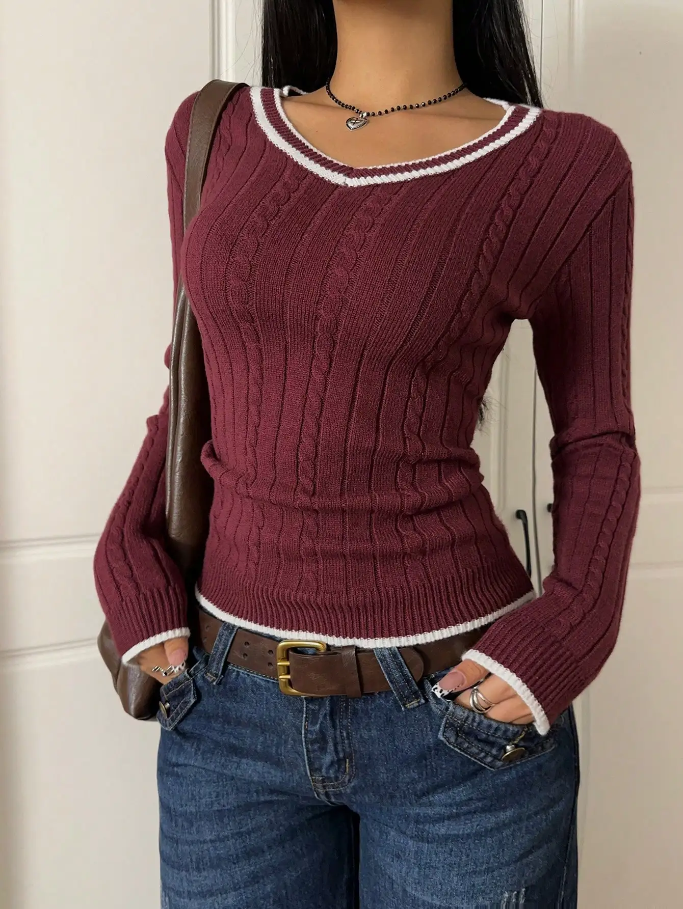 

Women's Fitted Cable Knit Long Sleeve Pullover Sweater with Contrast Trim, Fall Winter Casual Top