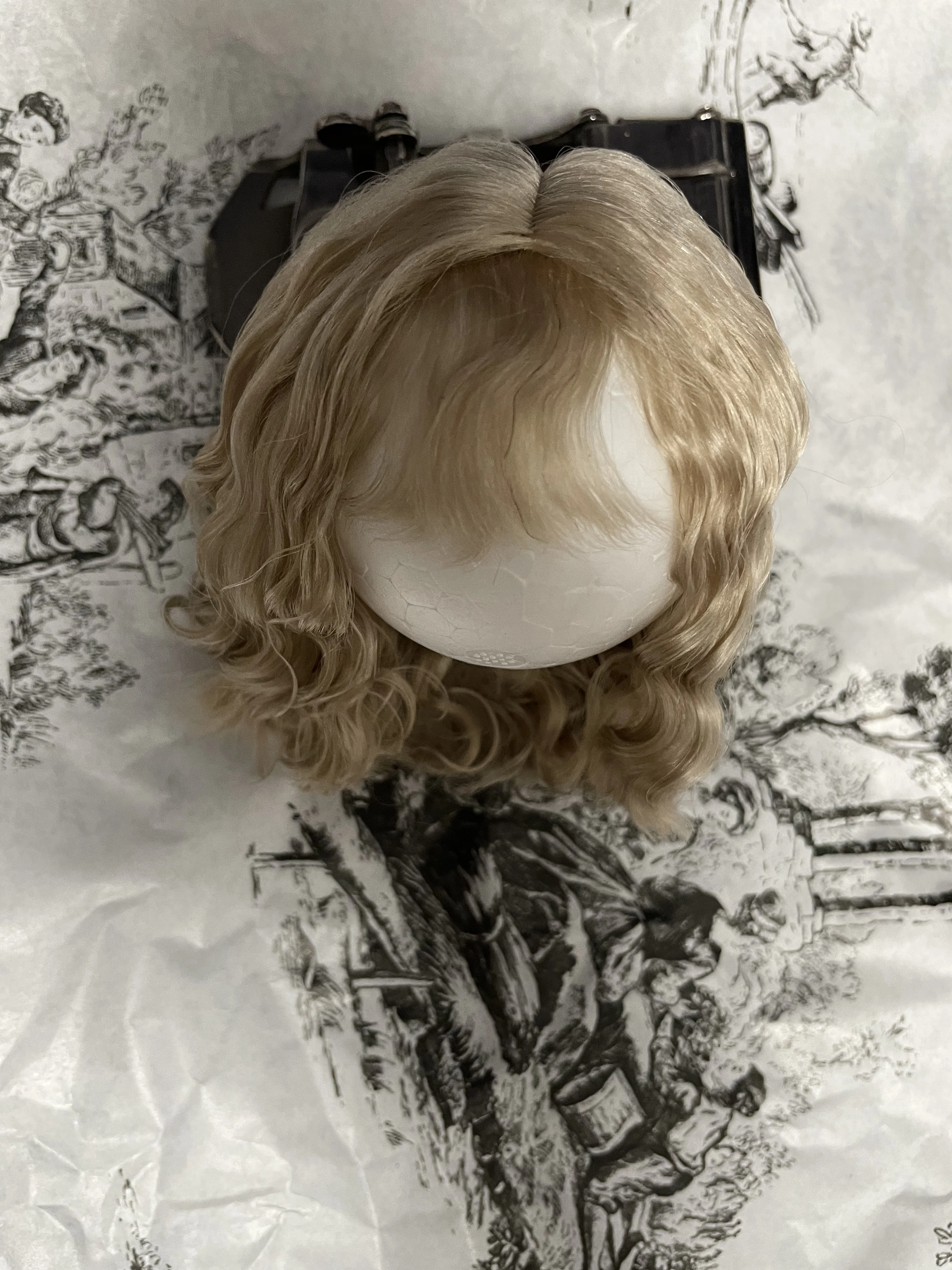 

Bang Short Wig, 1/6 BJD Doll Hair, Gauze Hard Head Shell Vintage Rolled Mohair Card Meat Head Circumference Free Shipping