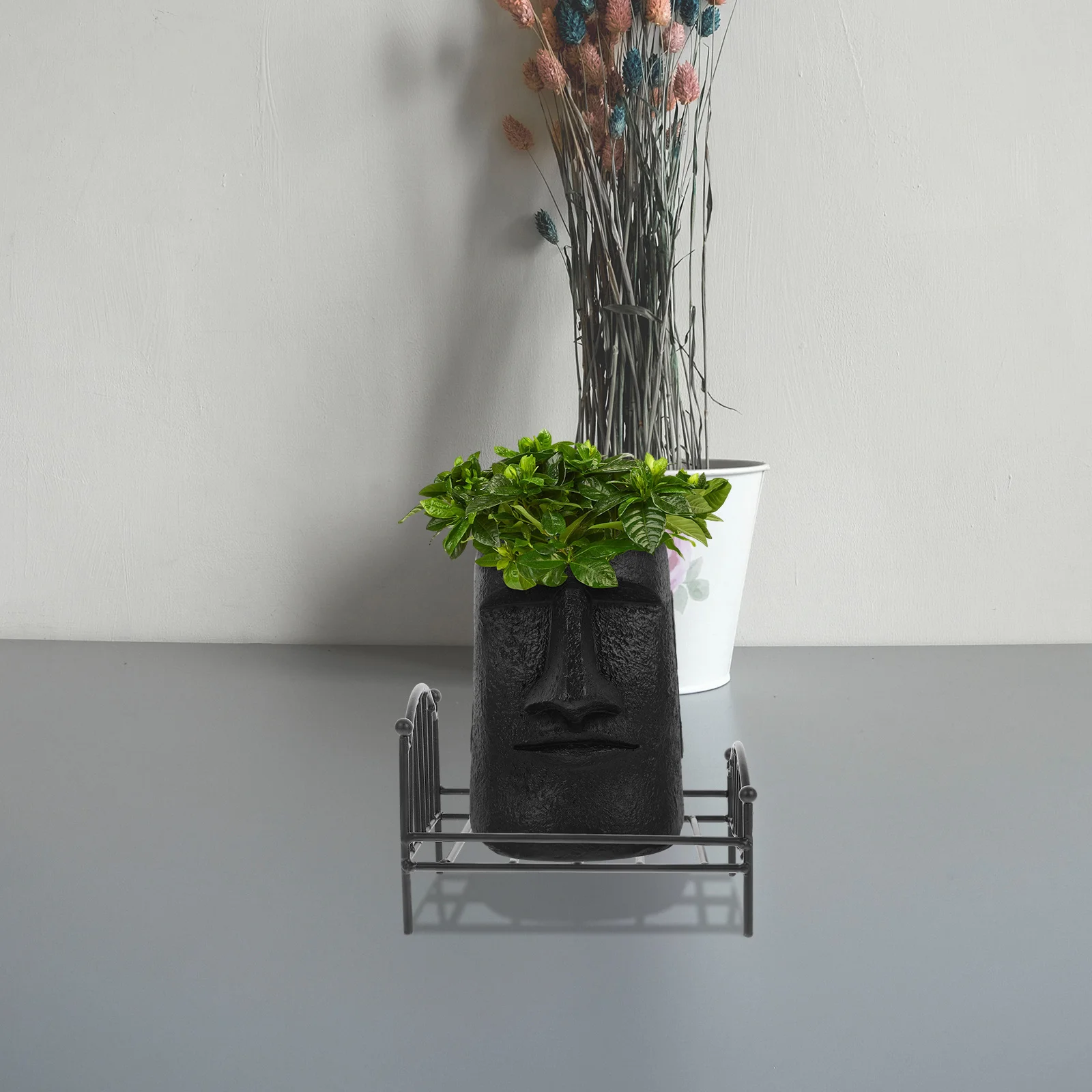 Struttura del letto in metallo in miniatura Mobili per mini camera da letto durevoli Decorazione supplementare Mini mobili per letto con supporto per vaso in ferro