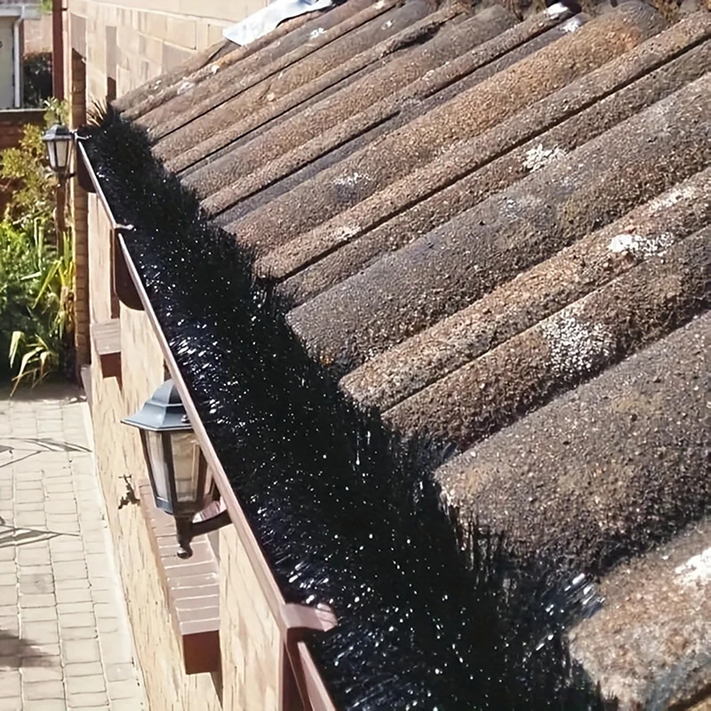 100CMX1M Gutter Brush Roof Leaf Guard Rainwater Cleaner System for Home Prevent Clogs Due to Leaves and Twigs