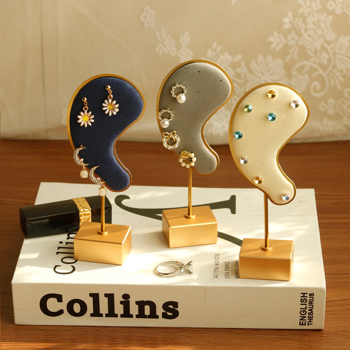 Ear Shape Earring Display Stand for Charms & Studs