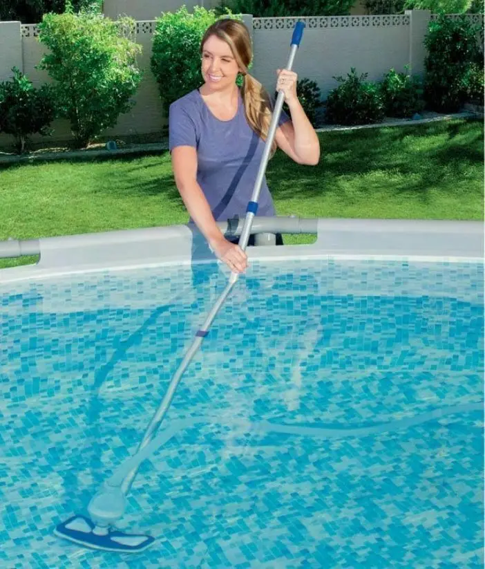 Bestway 58234 Pool Cleaning Kit Trapezoidal Pool Bracket 2 79m