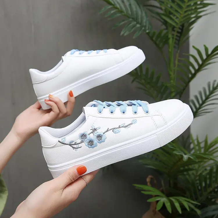 Fashion Embroider Breathble Vulcanized Shoes Women Sneakers Pu Leather Platform Shoes Women Lace Up Casual Shoes 544srf5