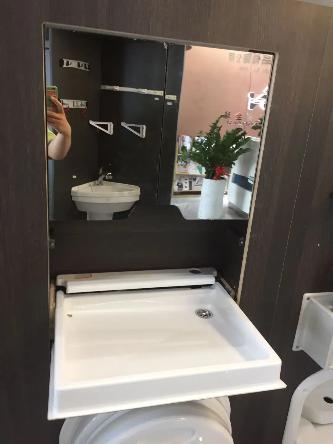 MIRROR CUPBOARD acrylic plastic  foldable folding sink with shower head  and mirror in bathroom