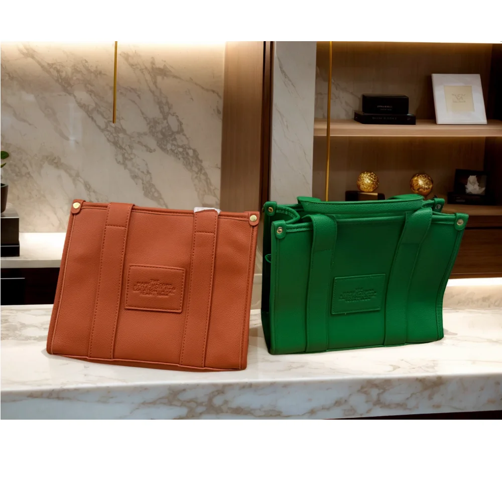 2025 Hot Women's Toteกระเป๋าหรูหราToteกระเป๋าผู้หญิงขนาดใหญ่ความจุแฟชั่นมือถือDiagonal Cross Bag