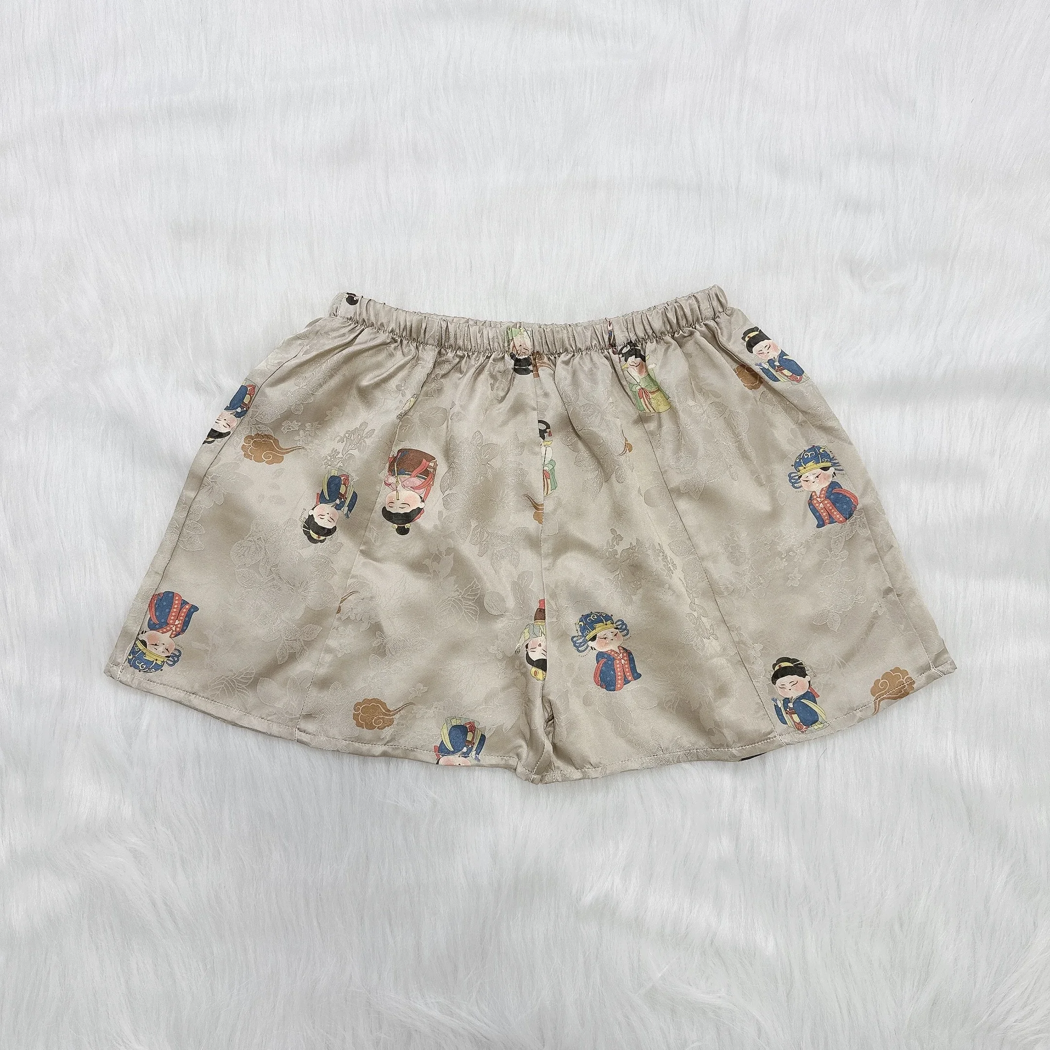 شورت نسائي صيفي غير رسمي جديد 100% من حرير التوت الطبيعي HuaLuo Little Tang Dynasty مطبوع مريح للمنزل (نمط الربط)