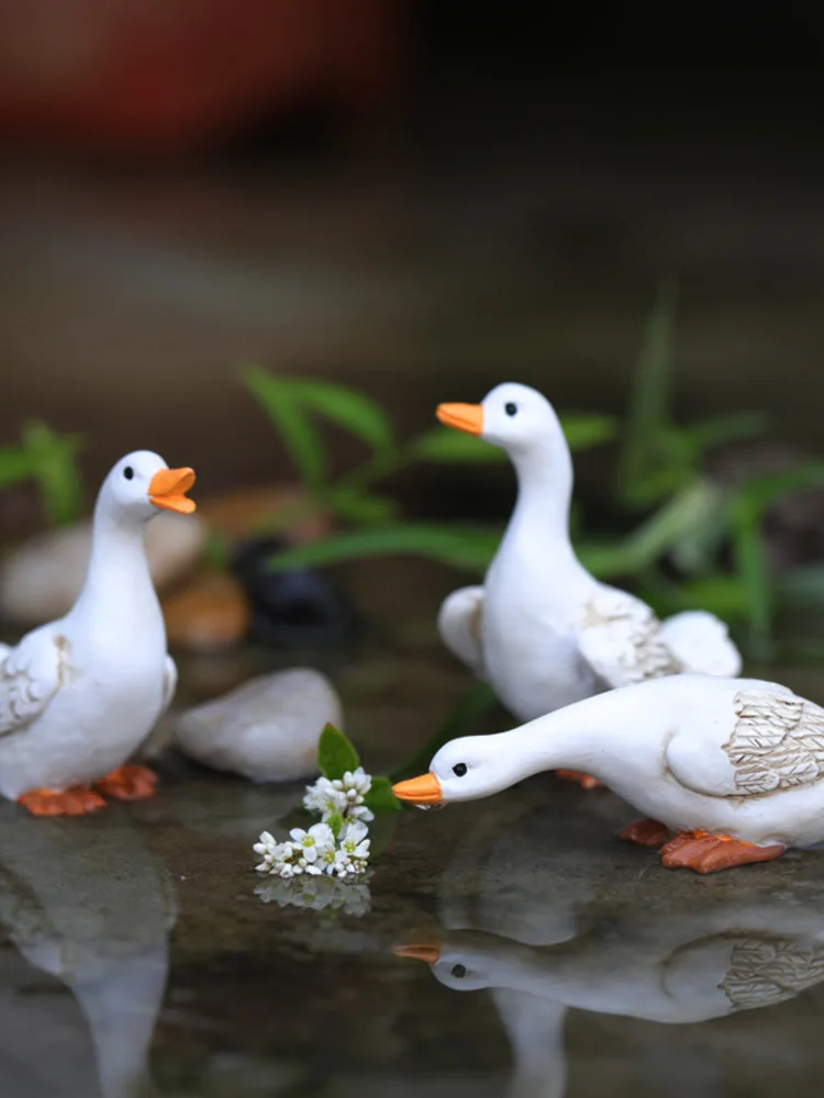 Mini white duck animal ornaments, garden, potted plants, rockeries, water scenery, micro landscape decoration crafts