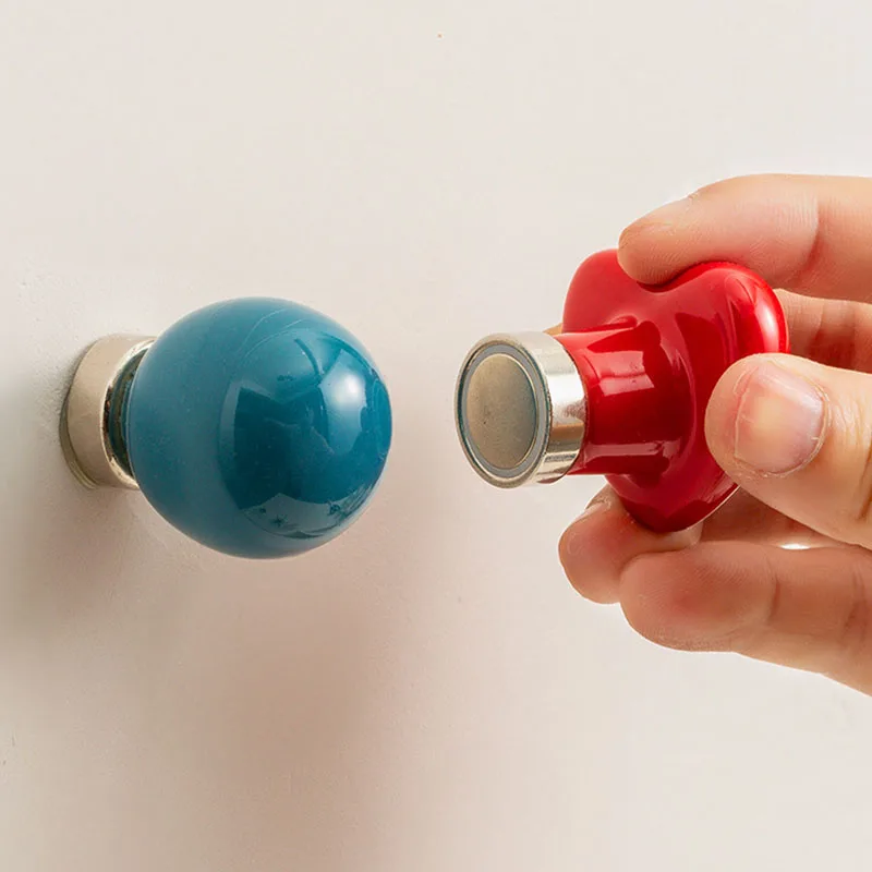Creative Hook Adhesive Wall Hook Free Punching Door Without Trace Nail Hook for Wall Key Holder Rack Self Adhesive Hook