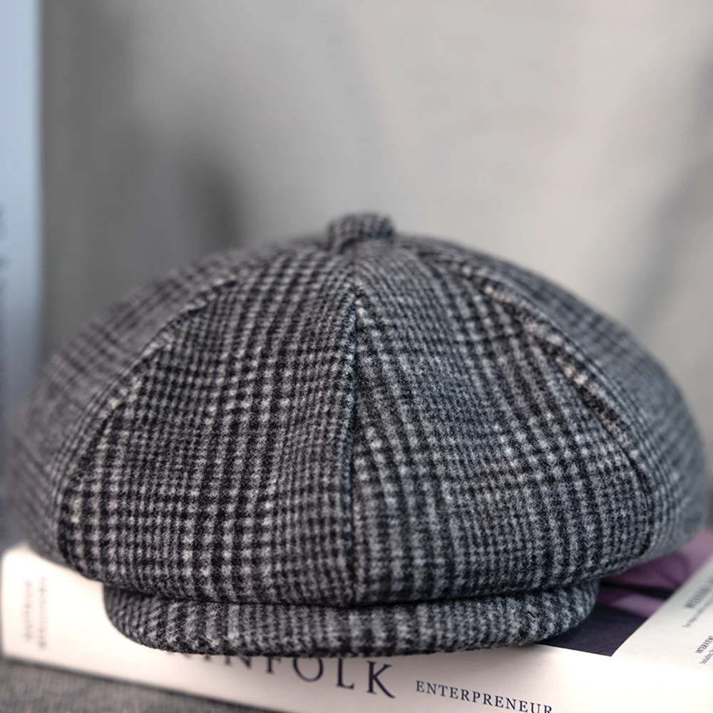 Men Retro Plaid Newsboy Caps Men Octagonal Hats British Woman Hats Autumn Winter Berets Flat Caps Hip Hop Berets gorras B-45