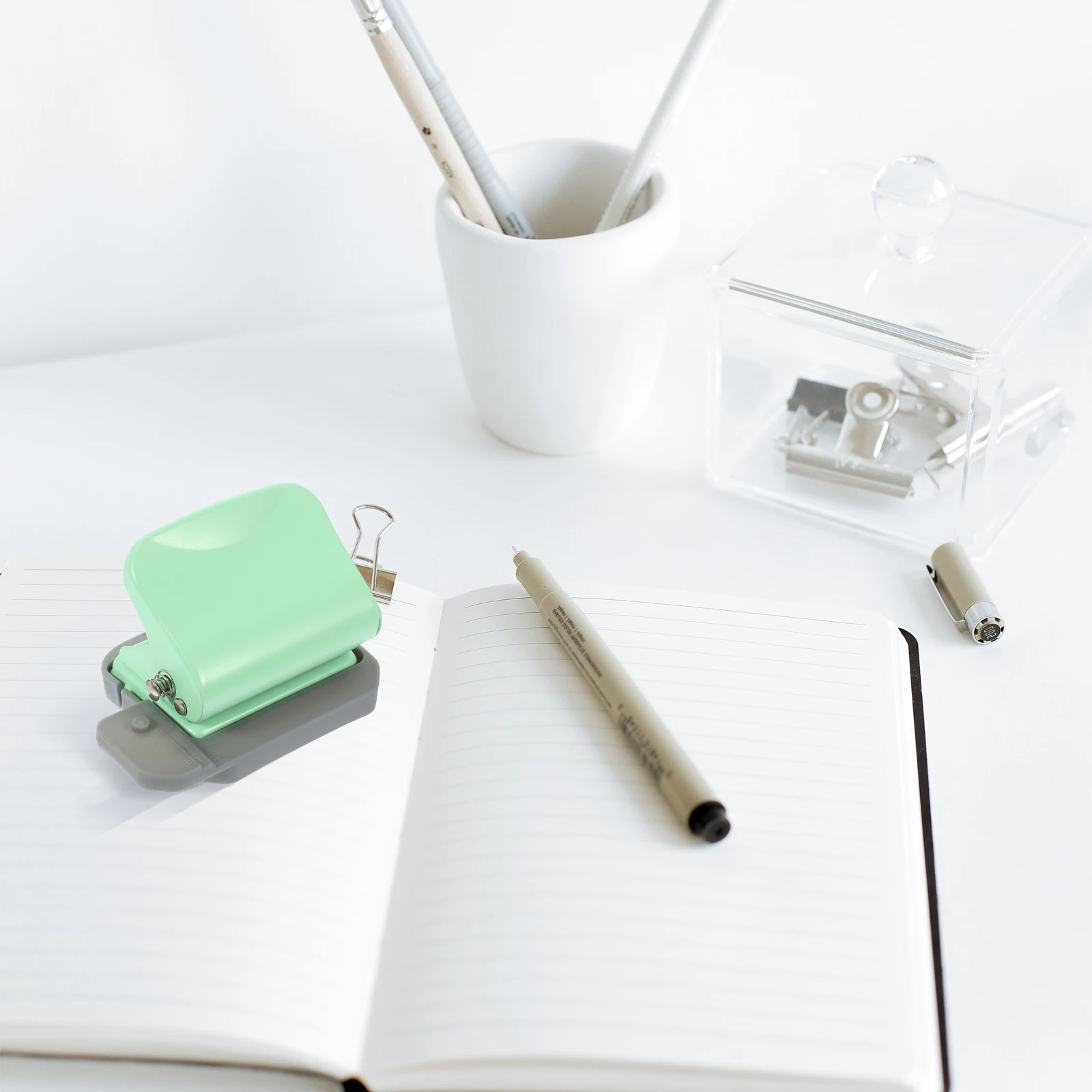 

6 Hole Puncher Adjustable Manual Office Leaf Punch Tool for Craft Paper Small Paper Sheets Hole Maker Home School Travel