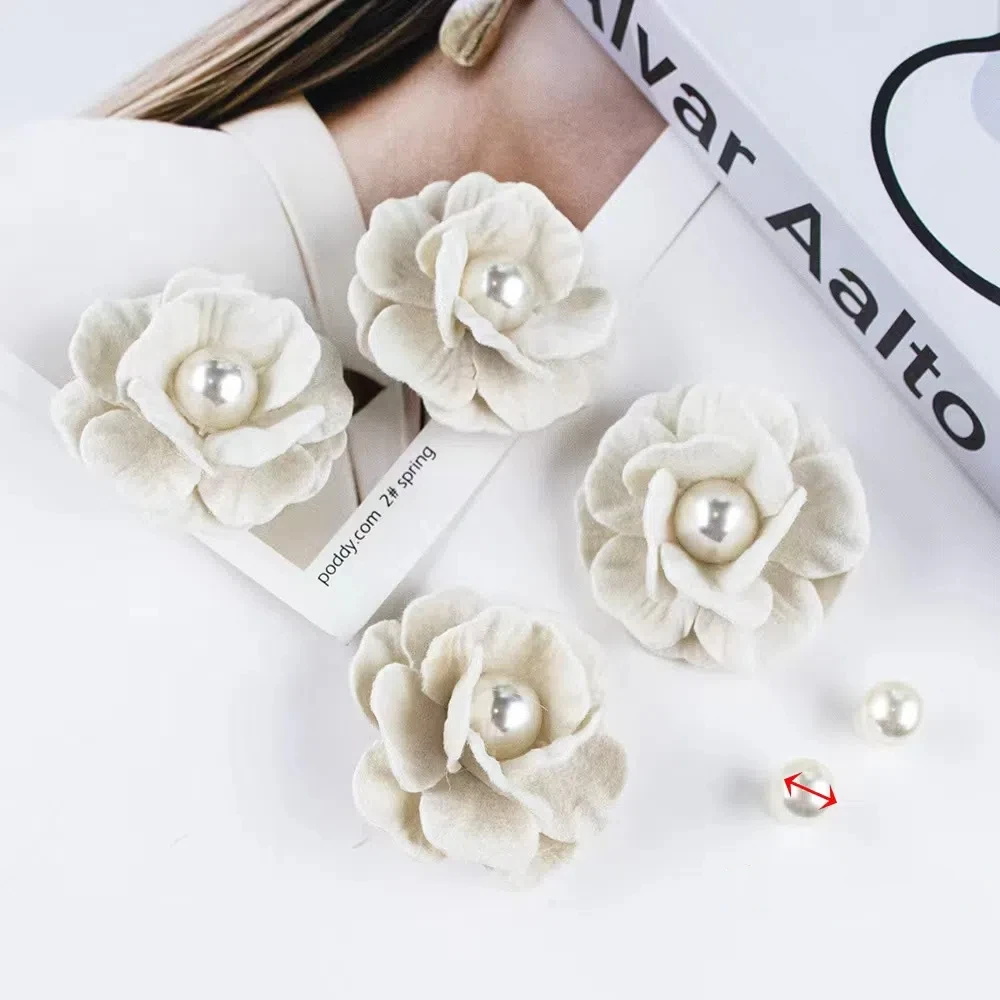 6pcs lot resign Shoe Charms Decoration Buckle white camellia flower diamond pearl DIY combiation for clog sandals