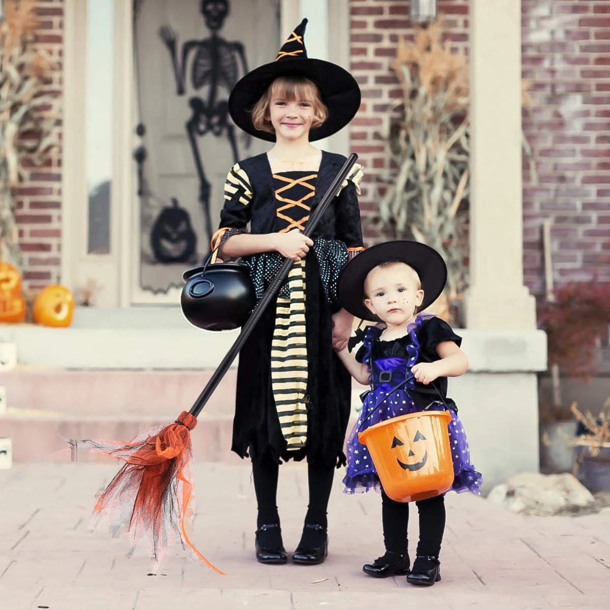 魔女ほうき 拡張可能なハロウィーンほうき小道具 子供用 大人用 コスチュームパーティーアクセサリー 魔法使いほうきの柄の装飾 ハロウィーン
