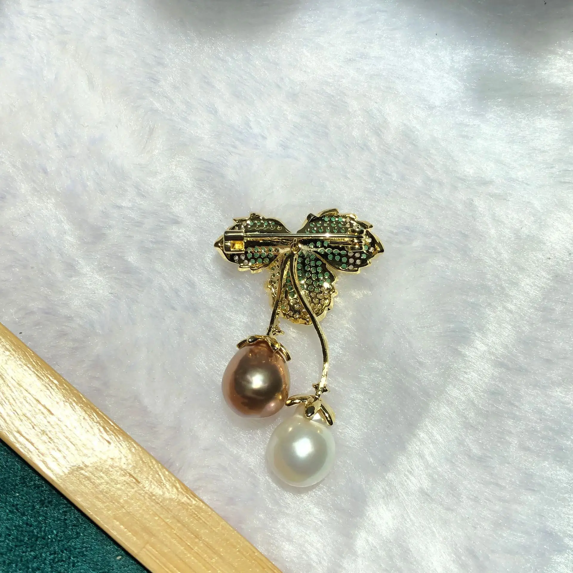 بروش إديسون على شكل فراشة، بروش عصري راقي مرصع باللؤلؤ إديسون، ملابس نسائية فاخرة خفيفة #4