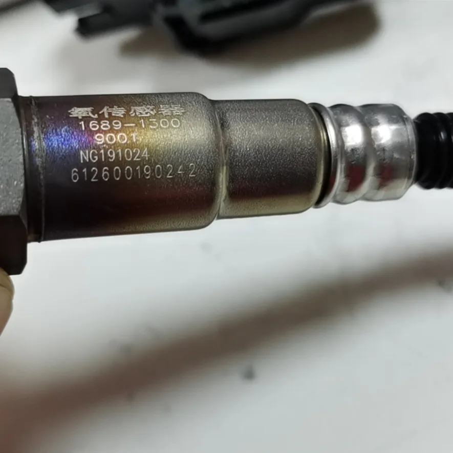 SINOTRUK HOWO Truck Parts 612600190242 Sensor 0258007206