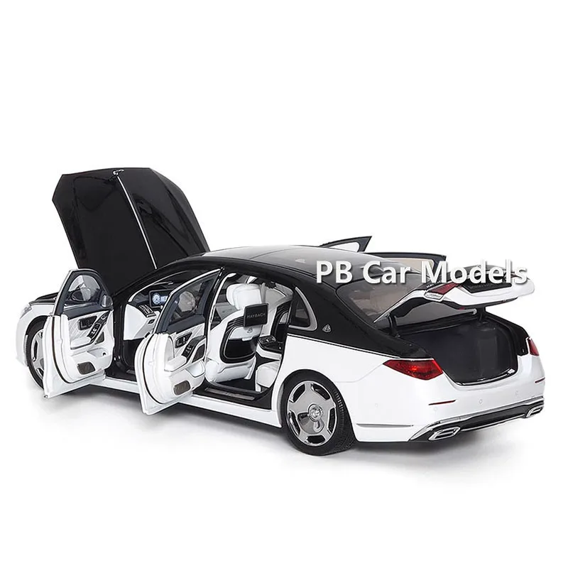 AlmostReal 1/18 Maybach S-Class S680 2021 alloy static car model