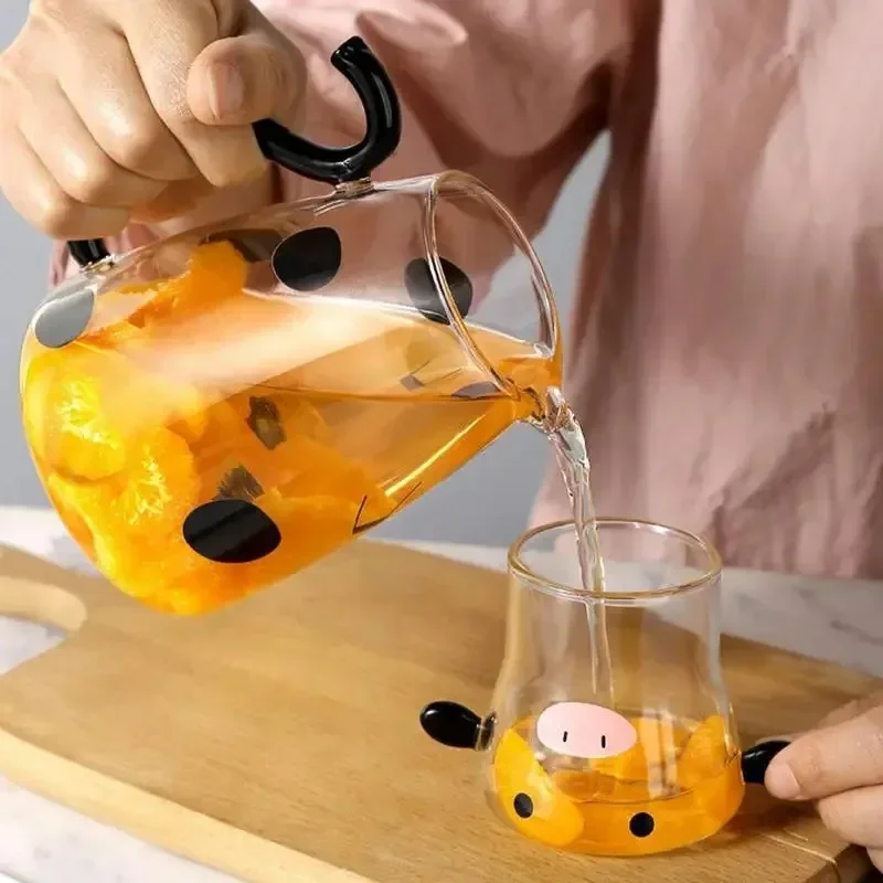 

【Best-selling】Cow Glass Water Pitcher Bedside Milk Carafe with Cup Glass Cute Cow Glass Pitcher Kettle Jug Water Carafe for Midn