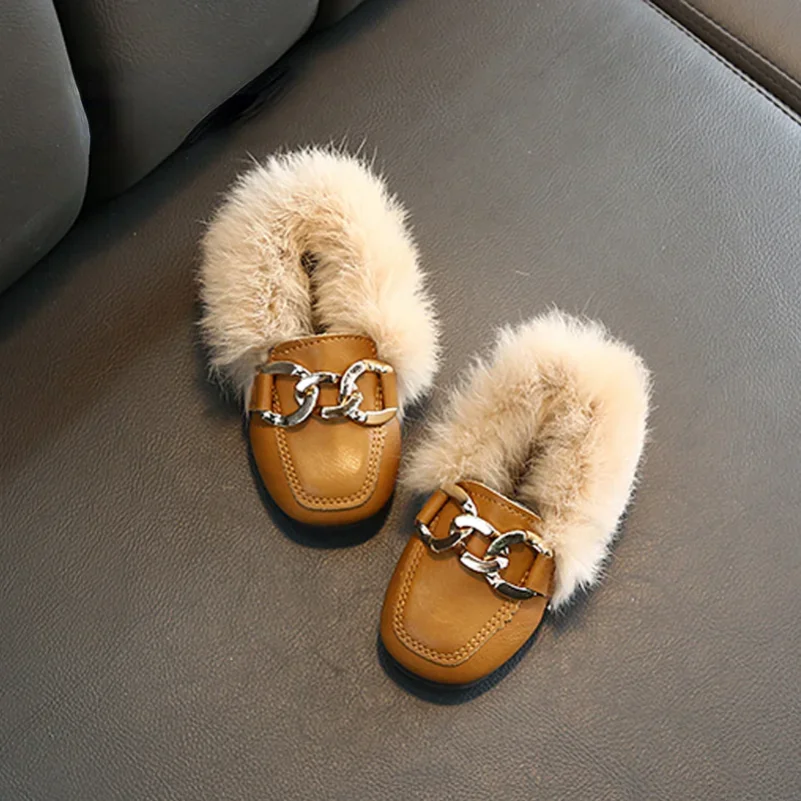 2023 Girls Brand Design Kids Warm Plush Shoes Child Luxury Real Rabbit Fur Mules with Metal Chain and Elastic Band