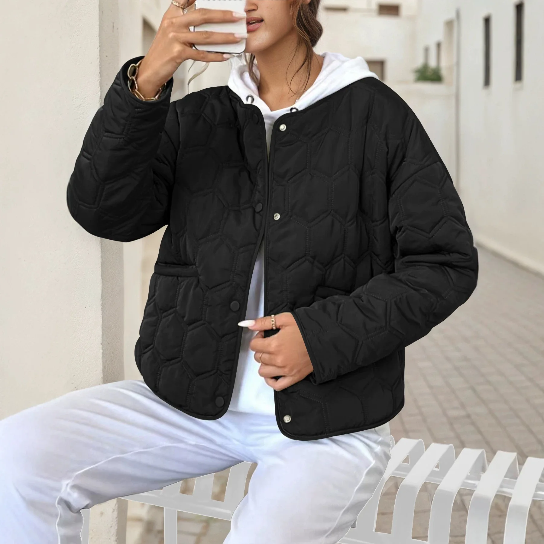 Autumn and Winter Women's Light Cotton Round Neck Snap Button Loose Short Casual Warm Padded Jacket