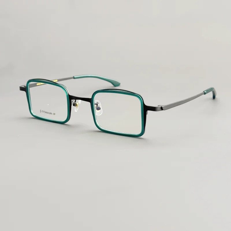 

Сверхлегкая прямоугольная оправа для очков для мужчин и женщин из чистого титана, с персонализированными оптическими линзами и высокими.
