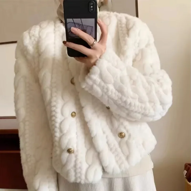 2026 Winter Thicken Short Fur Coat Women's Loose Slimming Fashion Water Rabbit Velvet Casual Double-breasted Warm Fuzzy Outwear