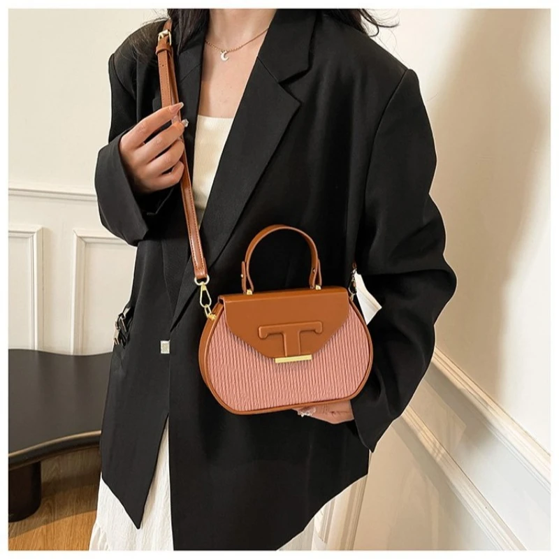 Sac à main pour femmes, Design créatif, élégant, Portable, oreiller sous les bras, pour les déplacements et l'école, 2025