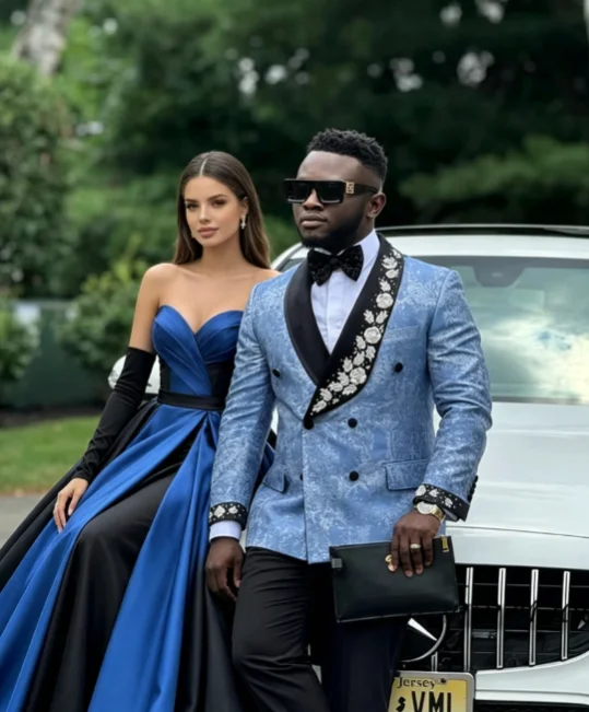 Sky Blue Jacquard Luxuly Men Suits Elegant Shawl Lapel Embroidery Groom Wedding Tuxedos 2 Pieces Sets Male Blazers Customized