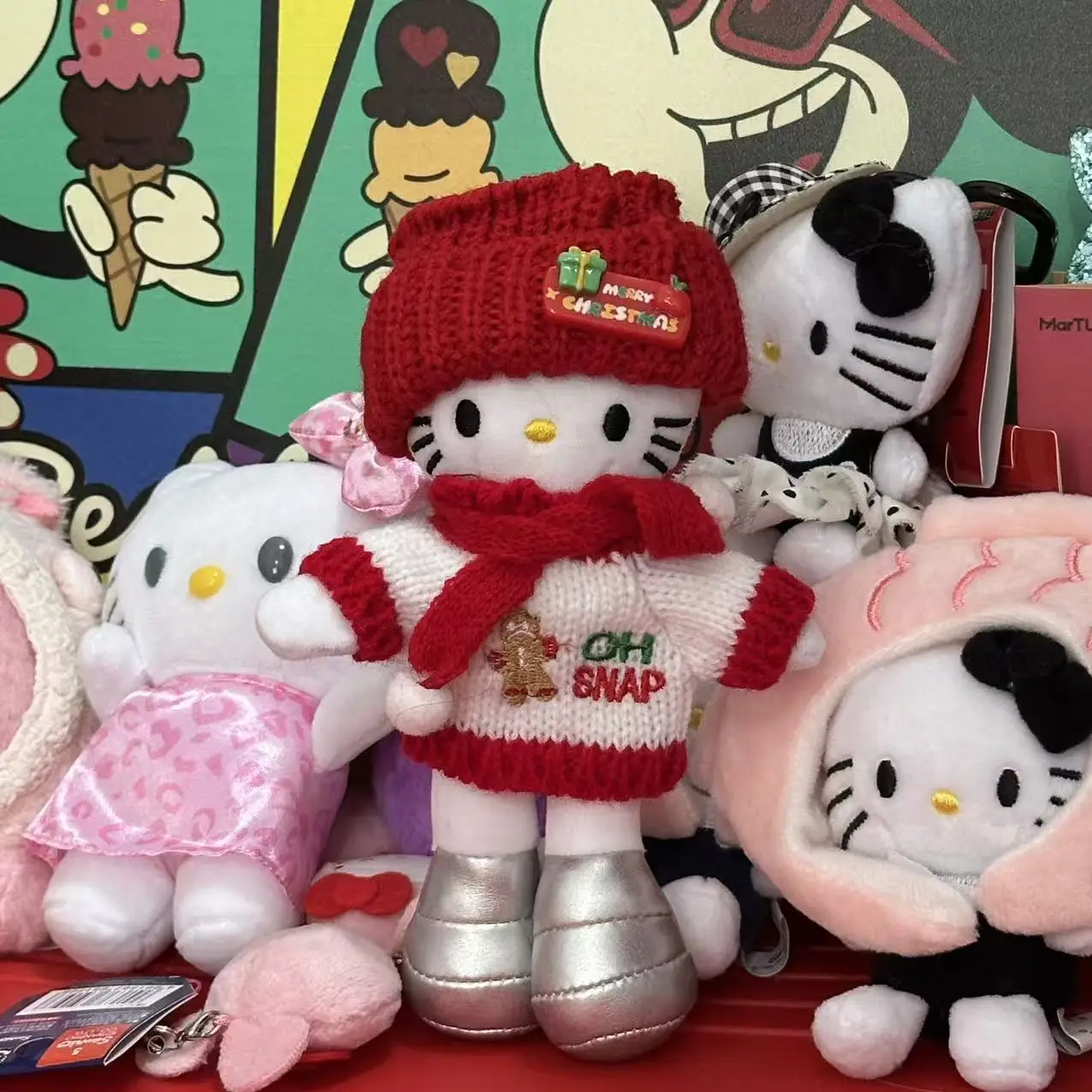 Falda roja de Hello Kitty de dibujos animados, llavero de muñeco de peluche relleno de algodón Pp, colgante Kawaii, corazón de niña dulce, juguete de regalo de Navidad