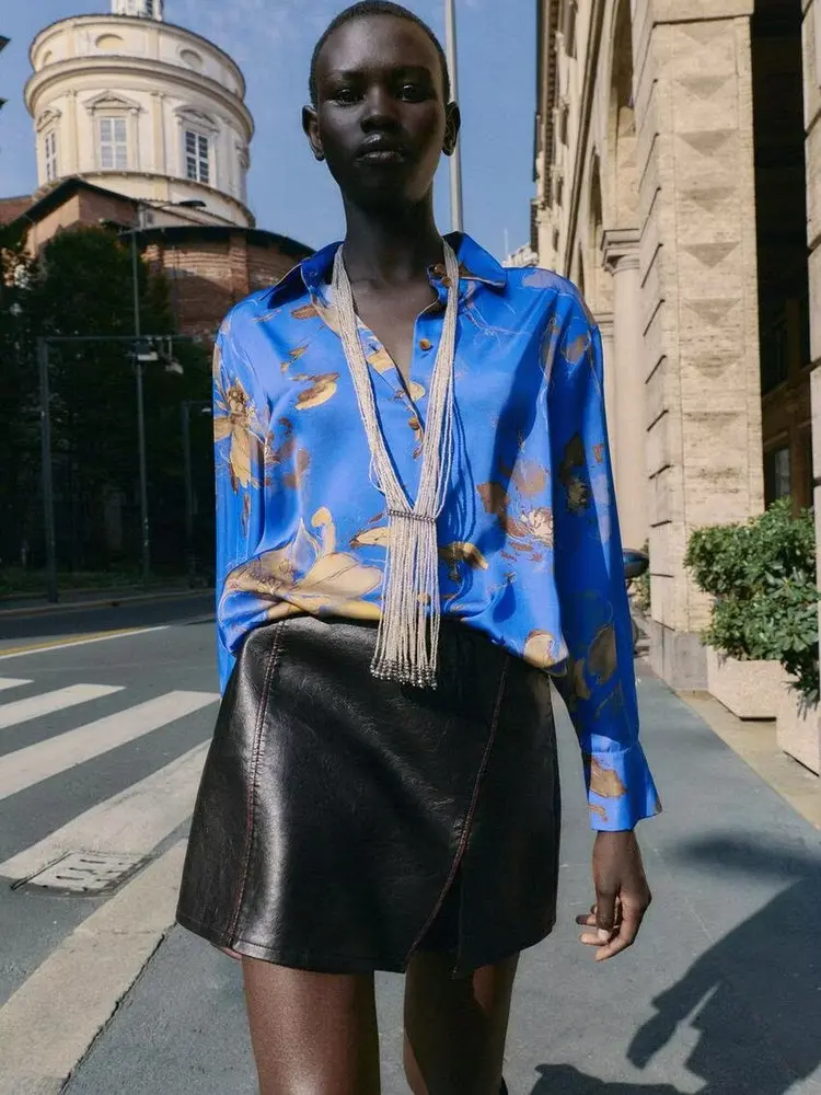 

Новинка! Женская модная блузка Sweet Ele из шелкового атласа с цветочным принтом, повседневная, с длинным рукавом и отложным воротником, осень 2025