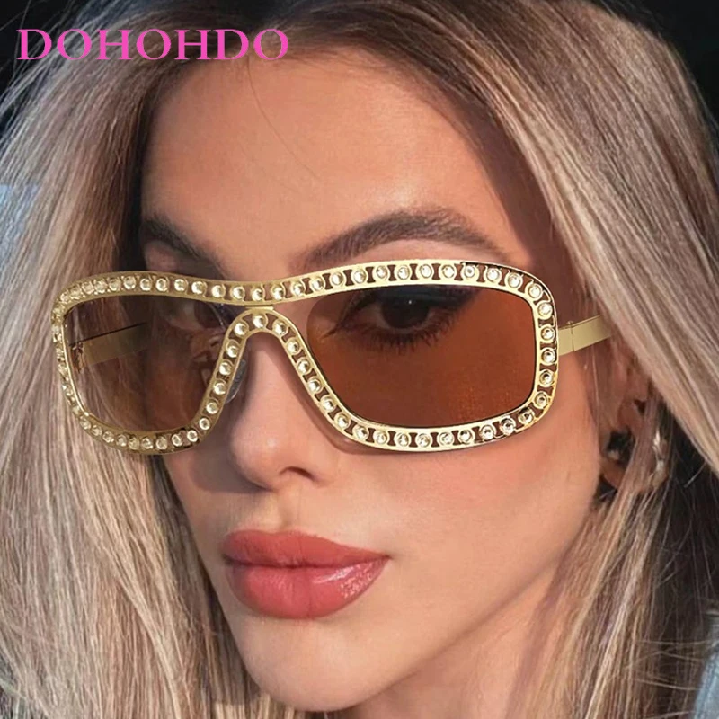 Designer de luxe carré Imitation diamant femmes lunettes de soleil rétro Steampunk hommes lunettes de soleil en plein air voyage lunettes dames Lentes UV400