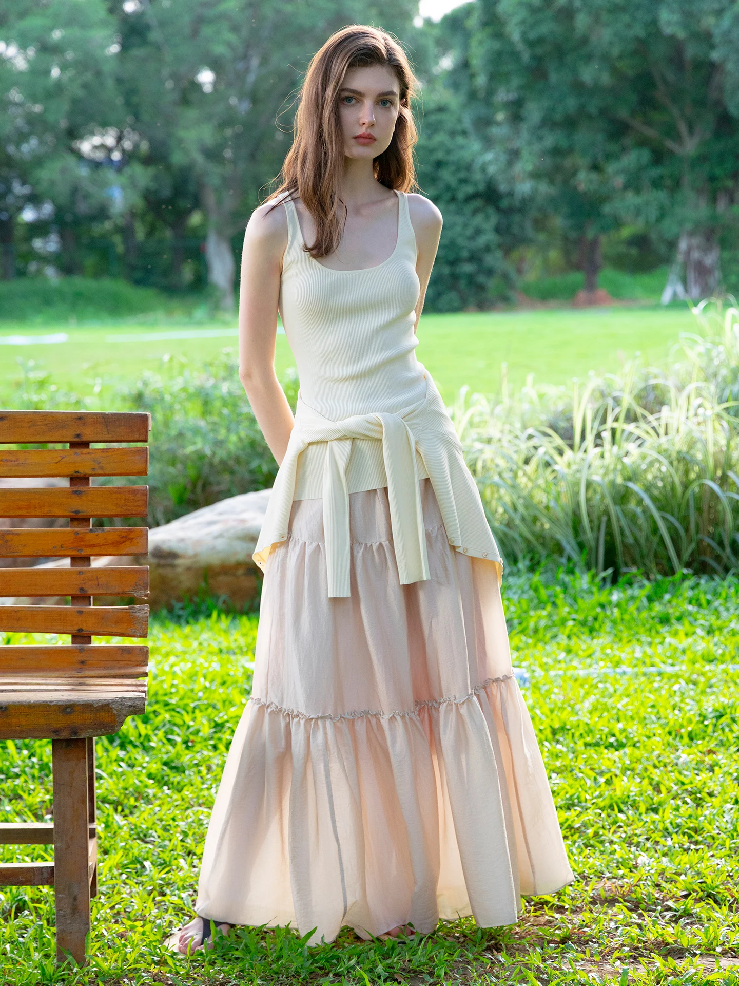 

Miora Studio Vintage Champagne Color Belted f Skirt Elastic Waist Draped Loose Long Skirt French Sle Umbrella Skirt