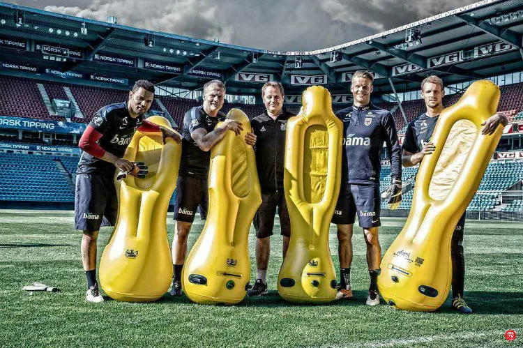 Manichino gonfiabile per calcio