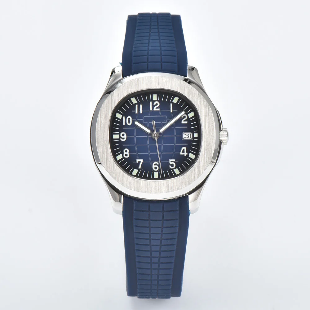 로즈 골드 사파이어 크리스탈 케이스가 포함된 44mm 남성용 NH35 스포츠 시계 일본 정품 NH35 자동 무브먼트는 로고를 맞춤 제작할 수 있습니다.