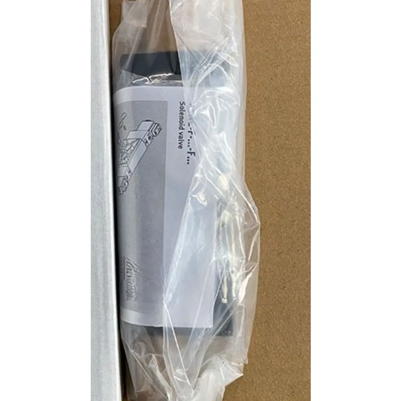 Parti per elettrovalvola FESTO VSNC-F-B52-D-G14-F8 577258