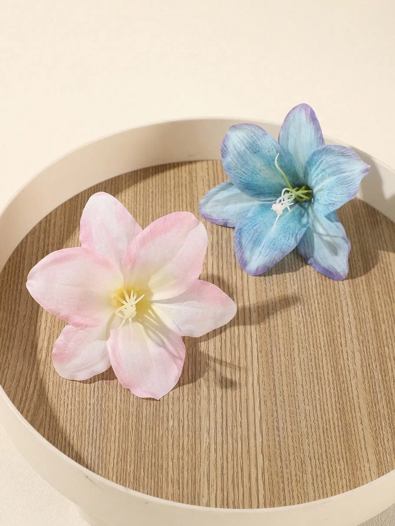 

Bohemian Style Faux Lily Flower Hair Clips For Women, 10pcs Set, Daily Beach Outdoor Travel Accessories