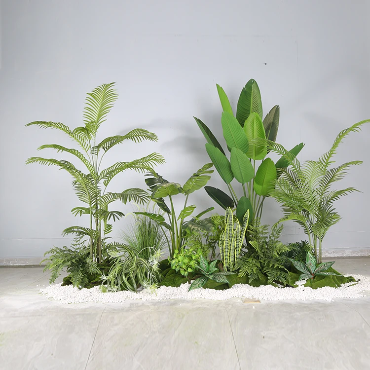 

Hot Sales Plastic Simulated Green Plant Combination for Landscaping