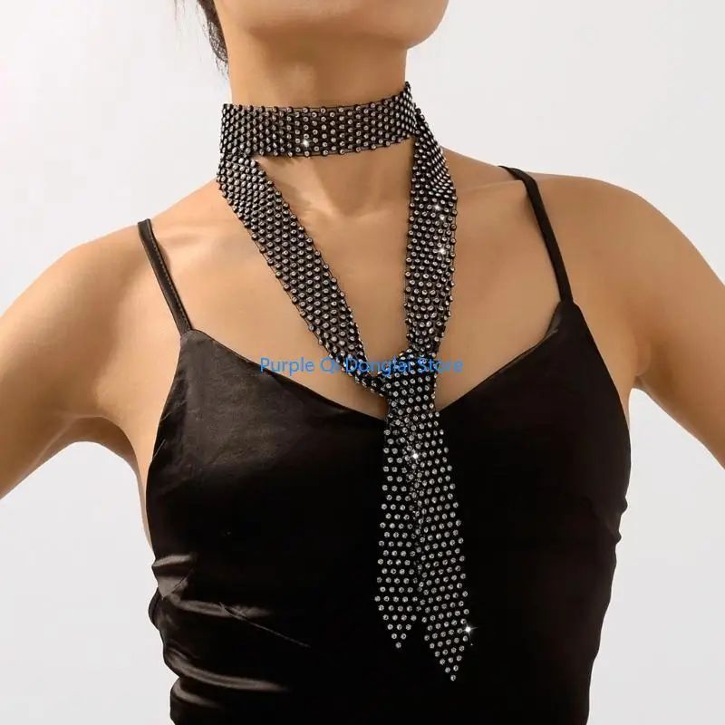 L21E Tie Exaggerated Rhinestones Temperament Necklace Modern City Trend Necklace