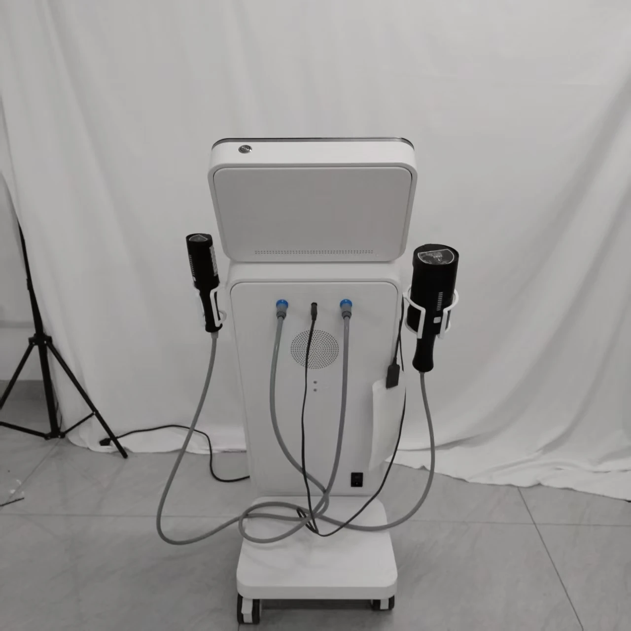 Body Contouring Device 6500W Magnetic Slimming CE Certified Safe Portable Multi Tech Muscle Activation Fat Reduction Equipment