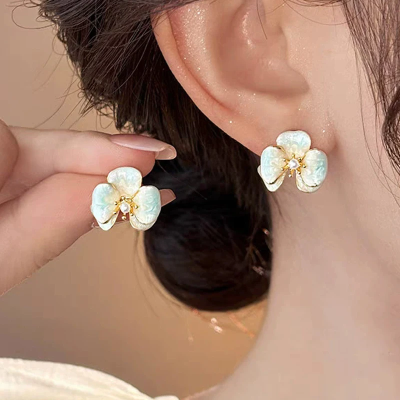 Cute Small Flower Stud Earrings for Women Light Pink Blue Enamel Oil Petal Earrings Korean Girls Sweet Elegant Jewelry