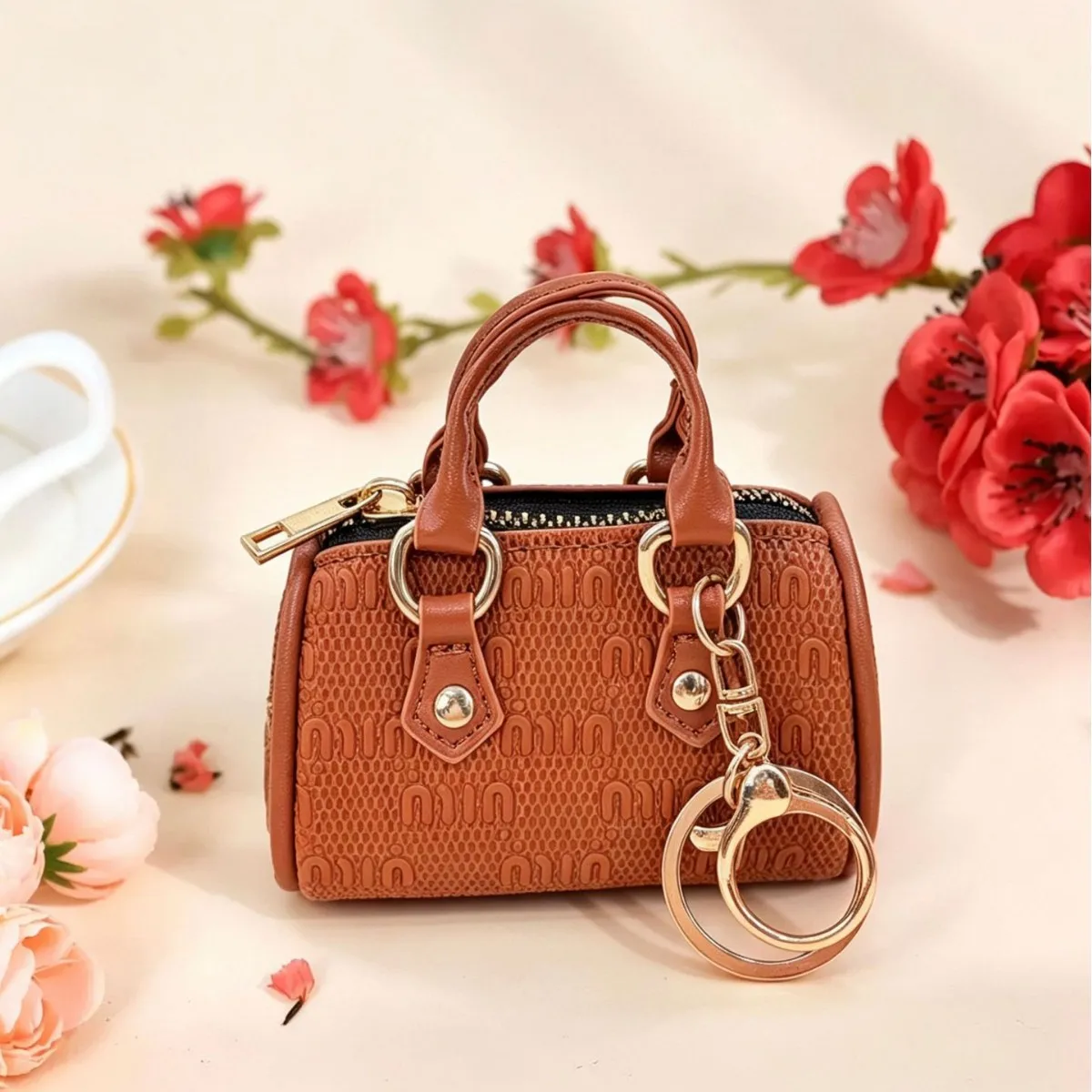 Mini Wallet for Women Versatile Fashion Coin Purse Earphone Bag Storage Women's Small Bag view 2