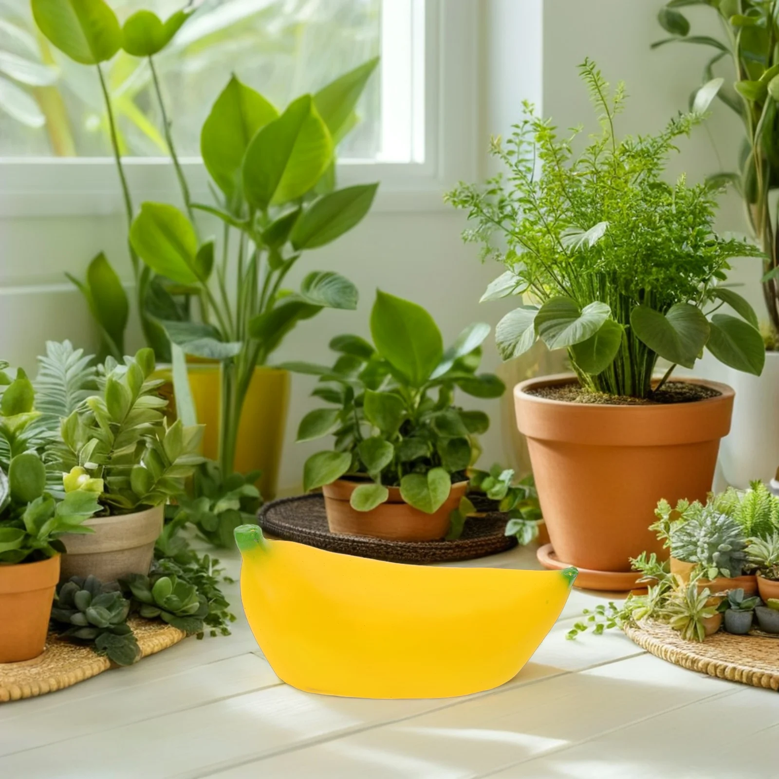 

Fake Banana Outdoor Key Holder Weatherproof Hide A Key Outside Garden Yard Patio Storage Garden Decor Statue Lawn Ornaments