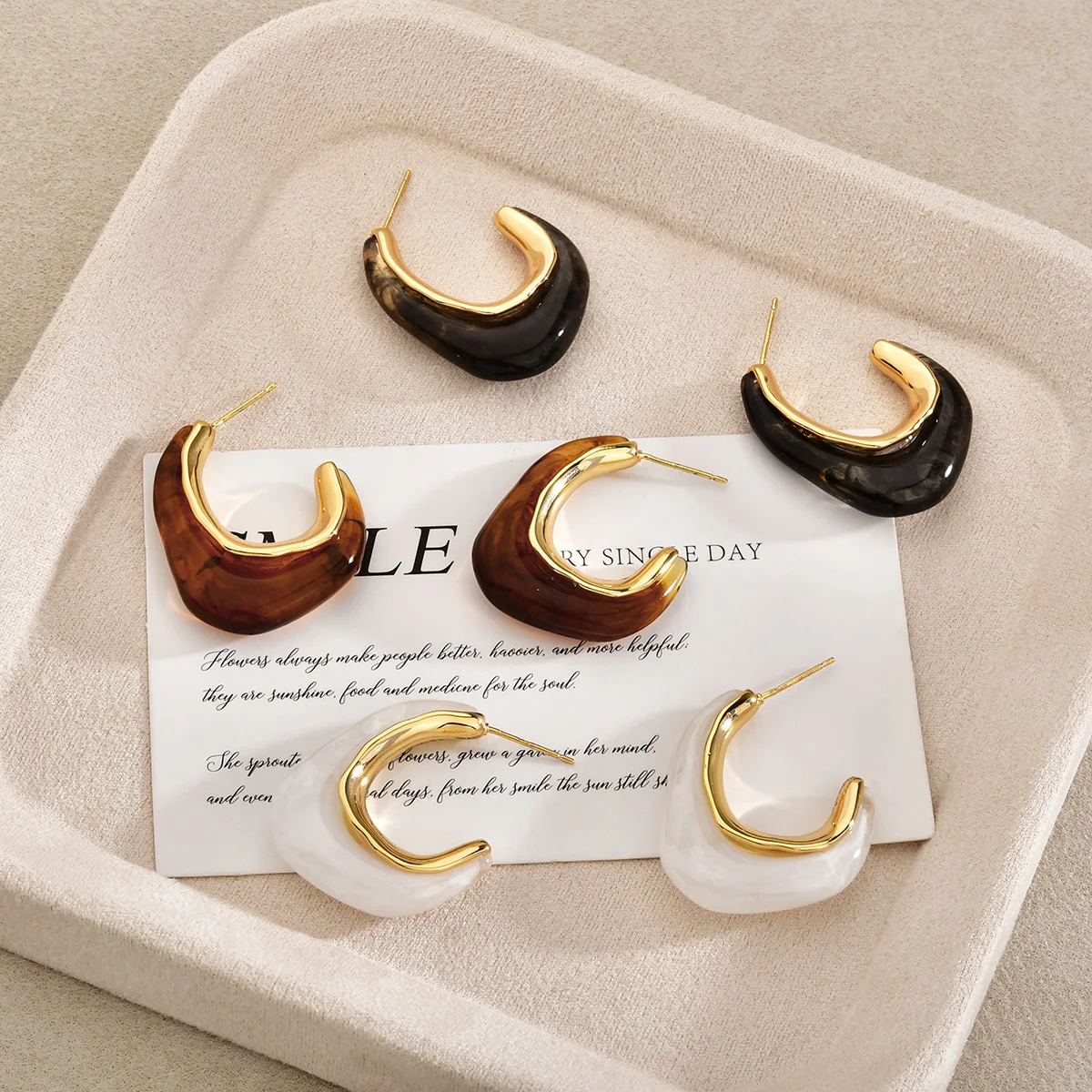 Vintage Resin Ear Studs Maillard Caramel White Black Multi Color Artistic Retro Gift For Girls Trendy Commuter Earrings Jewelry