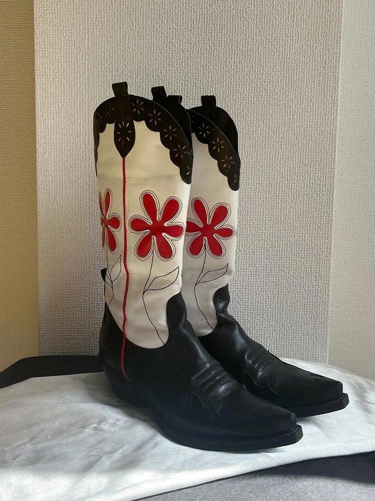 Retro Embroidered Flower Western Cowboy Boots High Tube Slimming Genuine Leather Fashion Boots Women Trendy Pointed Toe Thick...