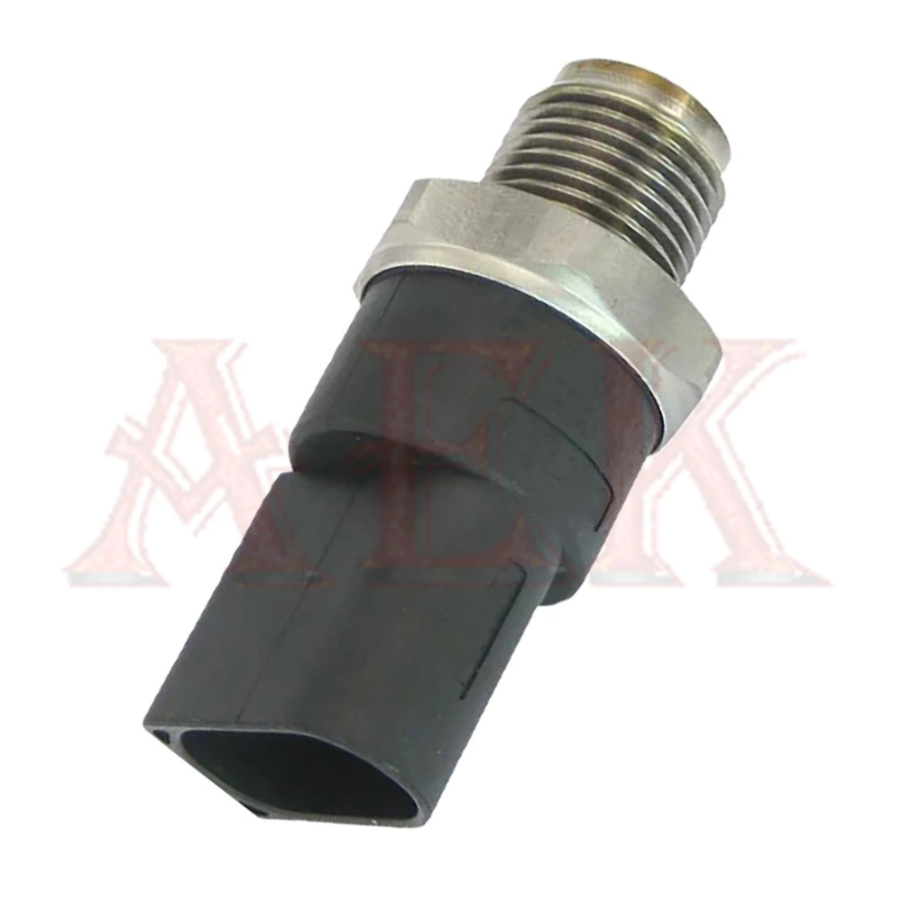 Fuel Rail Pressure Sensor For Mercedes-Benz A B CLASS CLK CLS Audi A4 A6 A8 VW Seat Skoda 0281002504