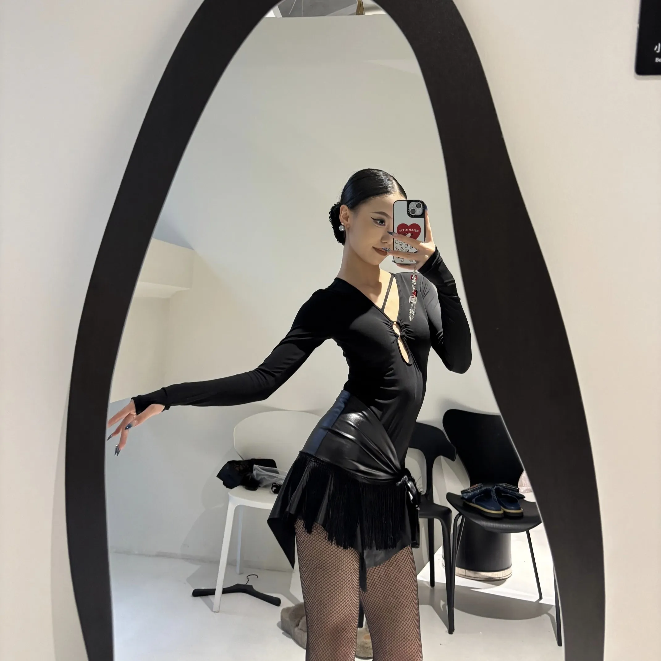 Nieuwe Latin Dans Kleding Vrouwen Lange Mouwen Maillots Lederen Fringe Rok Cha Cha Rumba Dans Praktijk Prestaties Jurk DNV25481