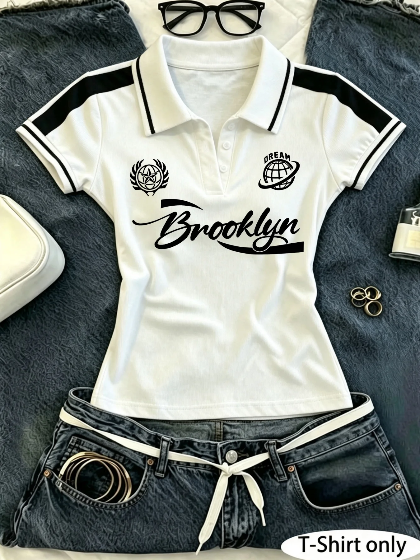 Damen-Polo-Shirt mit Kontraststreifen, Brooklyn Letter Globe Star Print Slim Top, Golf-Freizeitkleidung, schönes Sommergeschenk für trendige Mädchen – Detail 2